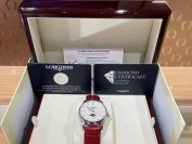 <strong>浪琴优雅大使女明星赵丽颖佩戴的浪琴时尚女性手表</strong>