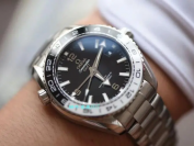 vs厂欧米茄海马600太极圈真假对比评测讲解